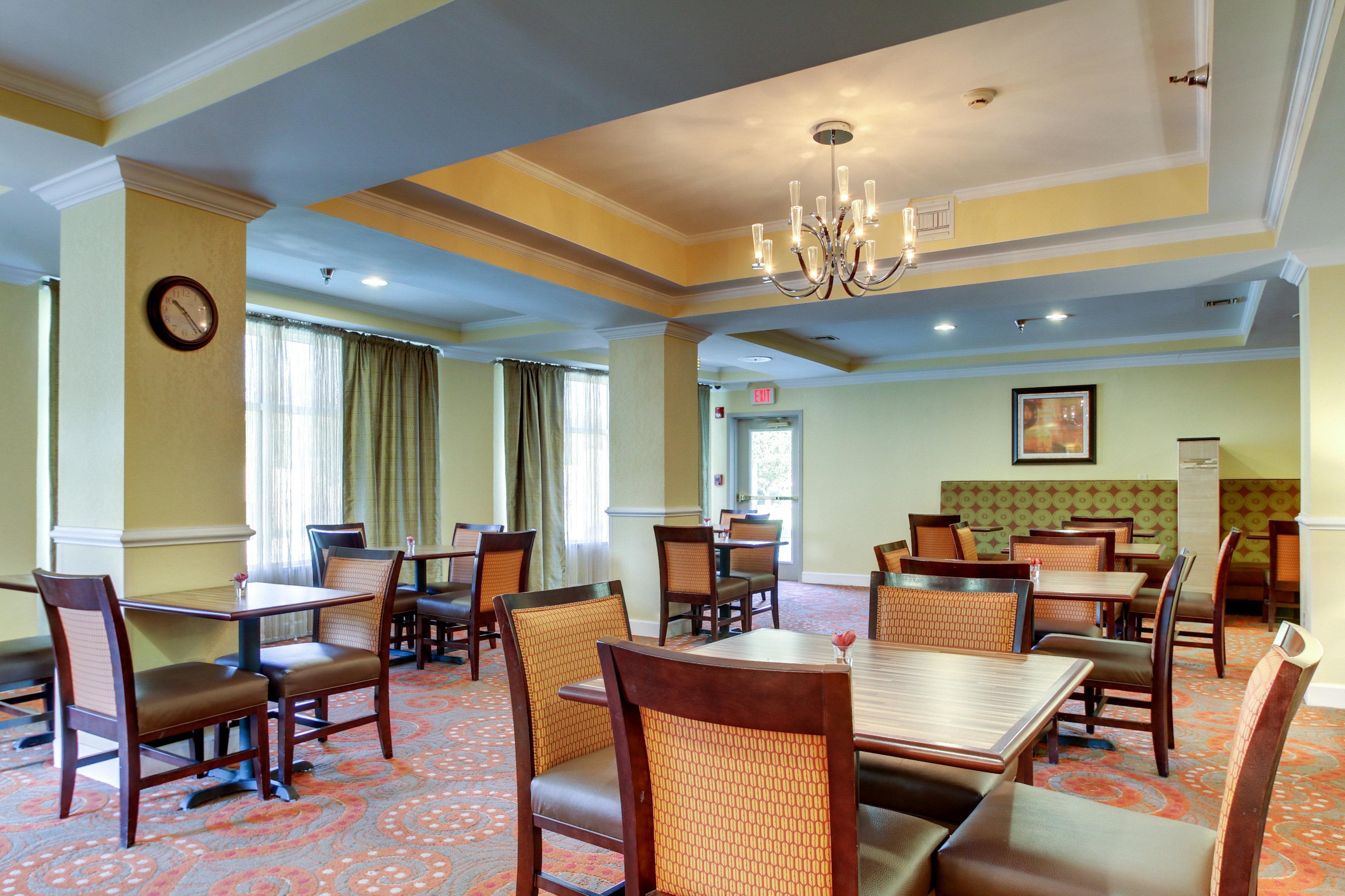 Holiday Inn Express Hotel & Suites Live Oak By Ihg Экстерьер фото